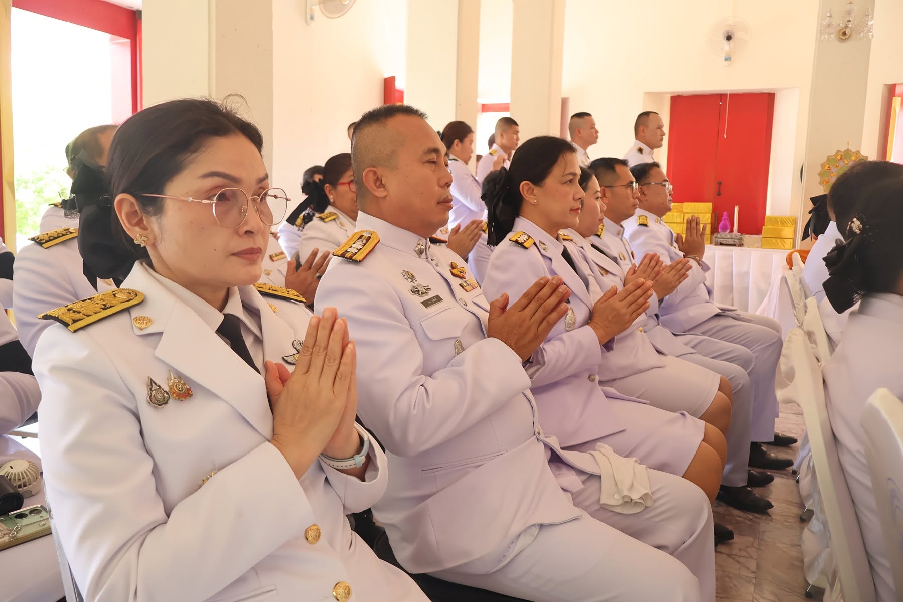 title - ส.ป.ก. ยโสธร ร่วมพิธีทำบุญตักบาตรและพิธีบำเพ็ญกุศล (สัตตมวาร ๗ วัน) เพื่ออุทิศถวายเป็นพระกุศล สมเด็จพระเจ้าลูกเธอ เจ้าฟ้าพัชรกิติยาภา นเรนทิราเทพยวดี กรมหลวงราชสาริณีสิริพัชร มหาวัชรราชธิดา  ณ วัดศรีธรรมาราม (พระอารามหลวง) อำเภอเมืองยโสธร จังหวัดยโสธร